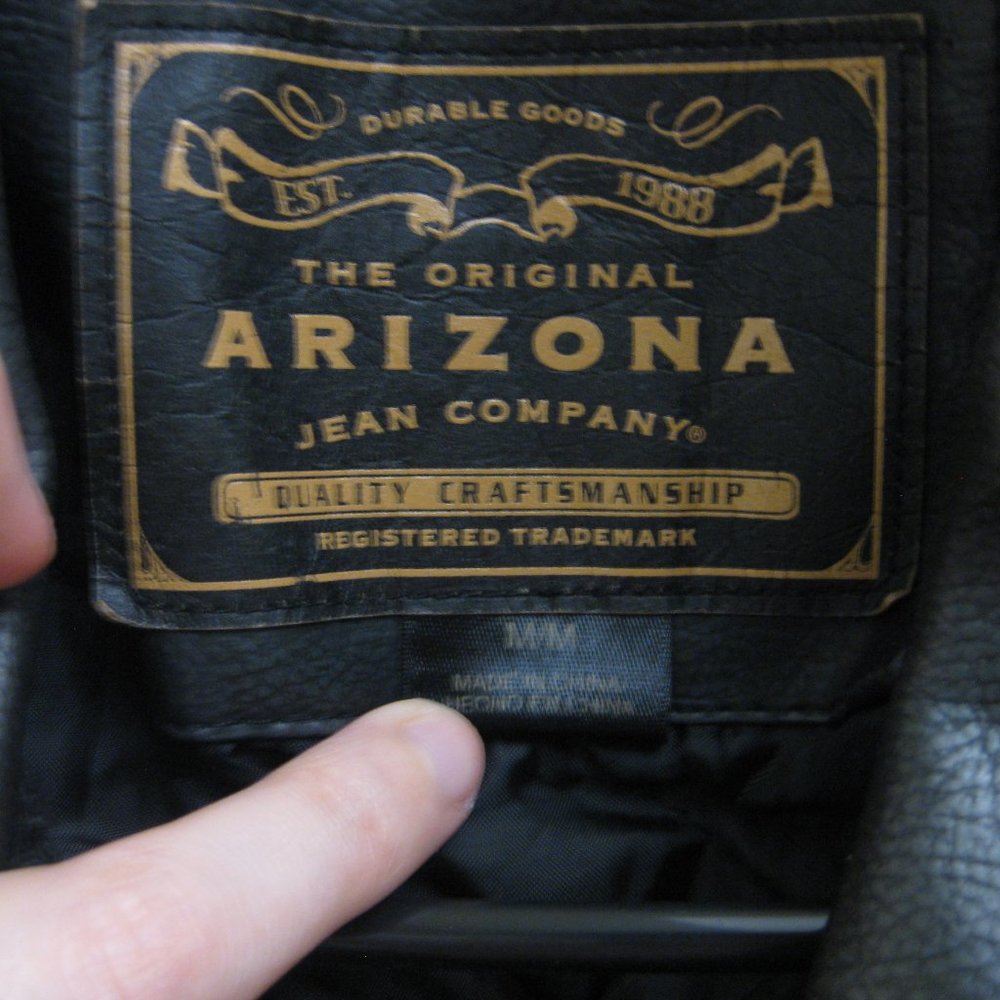 EUC black Arizona faux leather jacket M medium - Picture 5 of 6